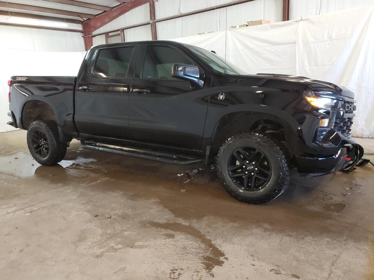 2024 CHEVROLET SILVERADO - Image 4