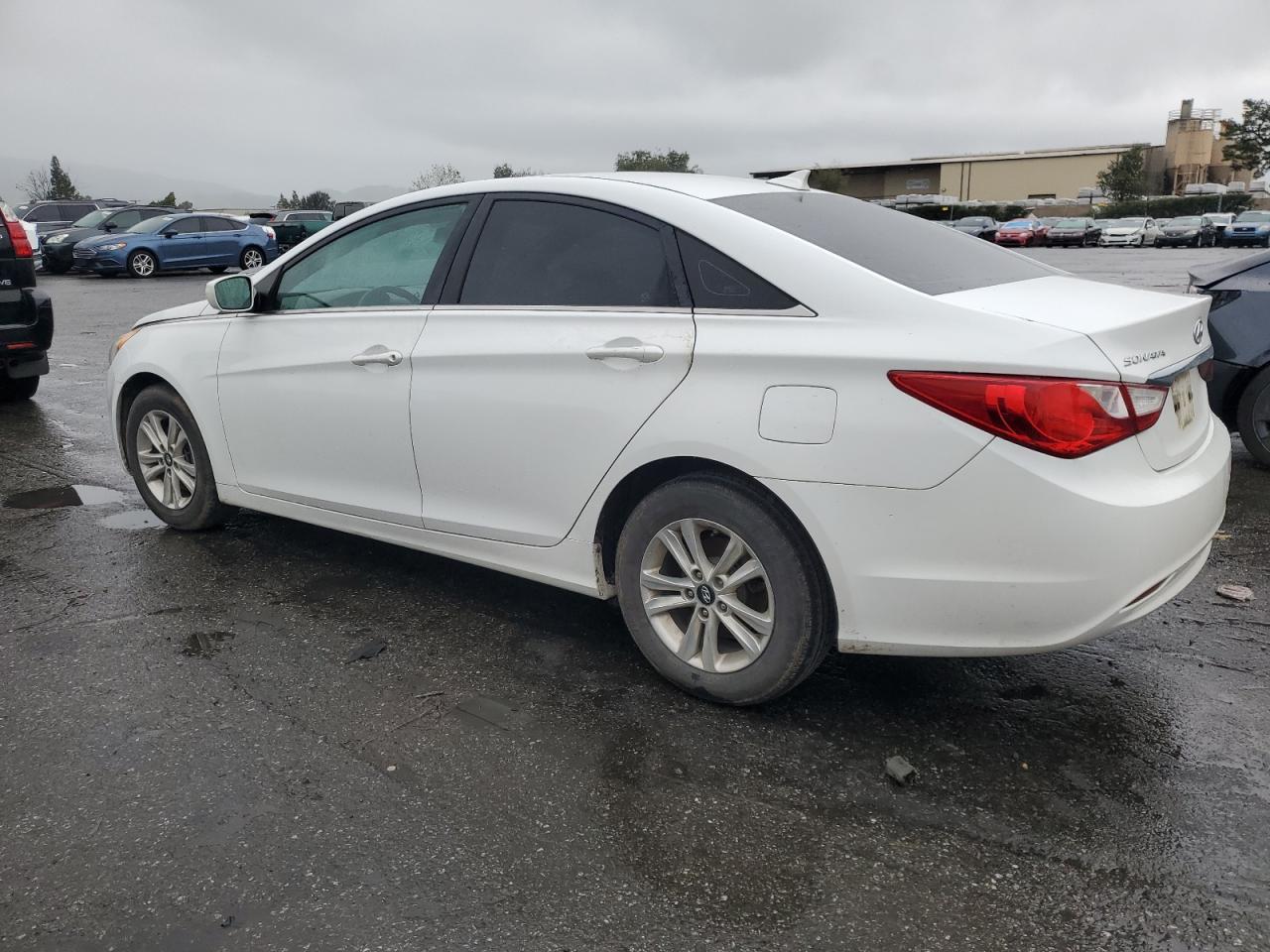 2013 HYUNDAI SONATA GLS - Фото 2