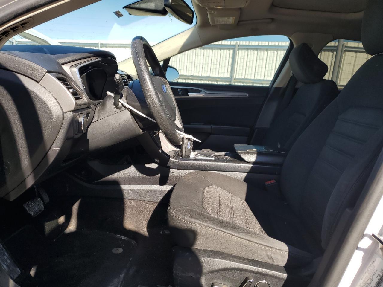 2020 FORD FUSION SE - Image 7