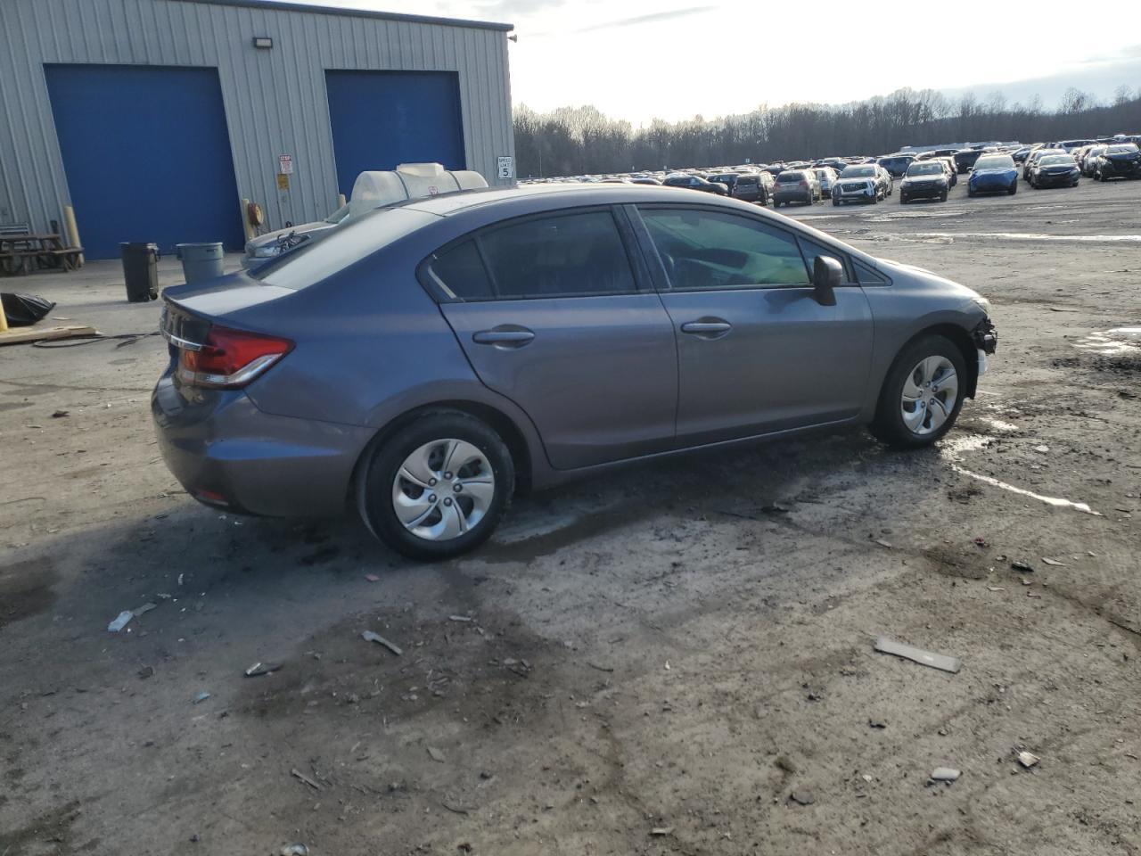 2015 HONDA CIVIC LX - Фото 3