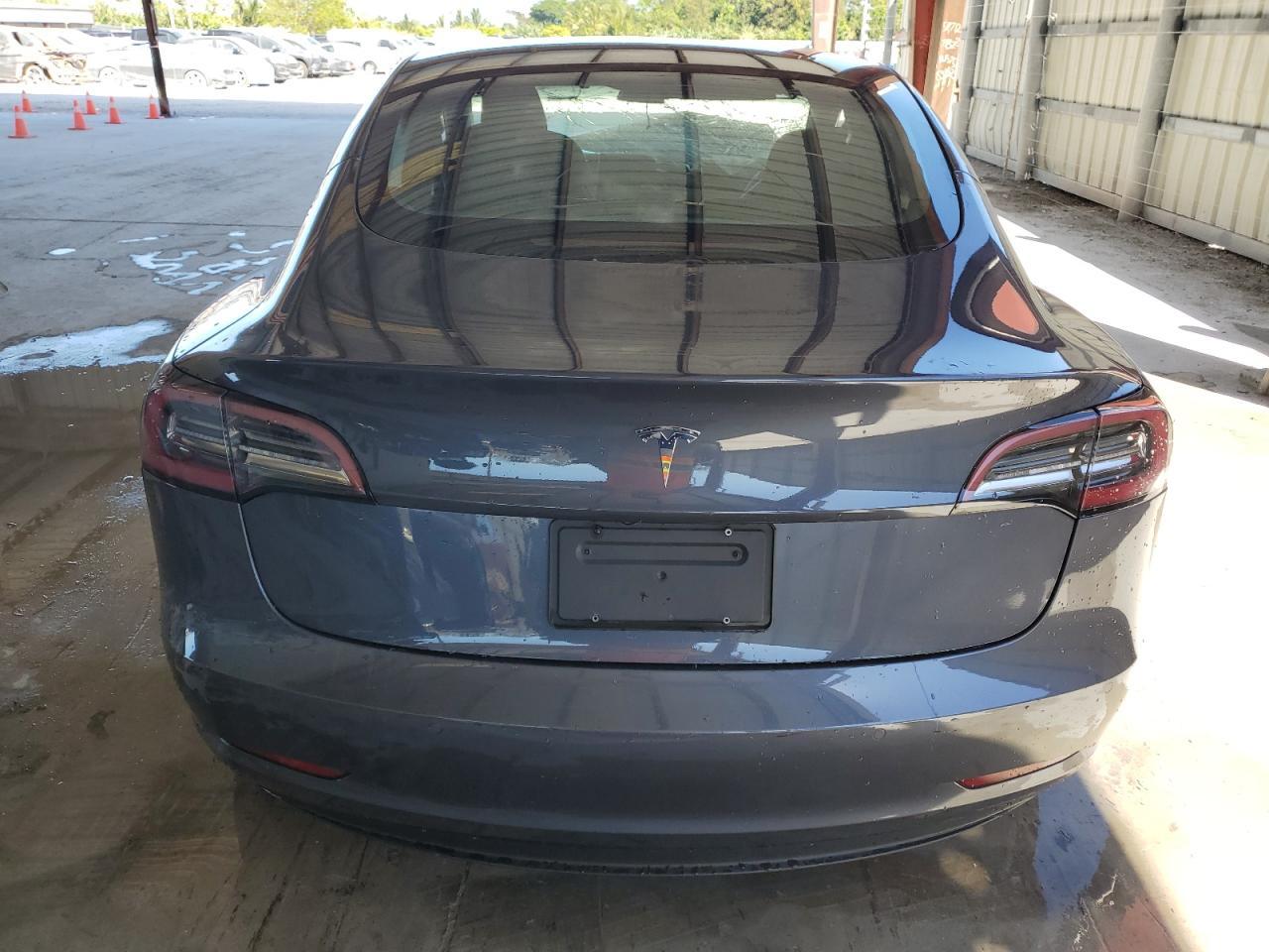 2022 TESLA MODEL 3 - Image 6