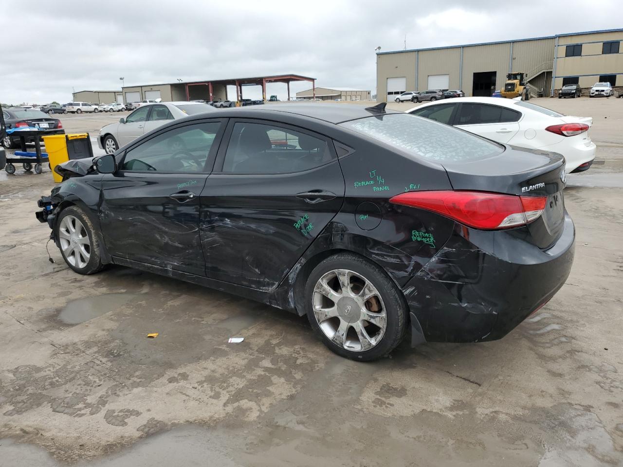 2013 HYUNDAI ELANTRA GL - Image 2