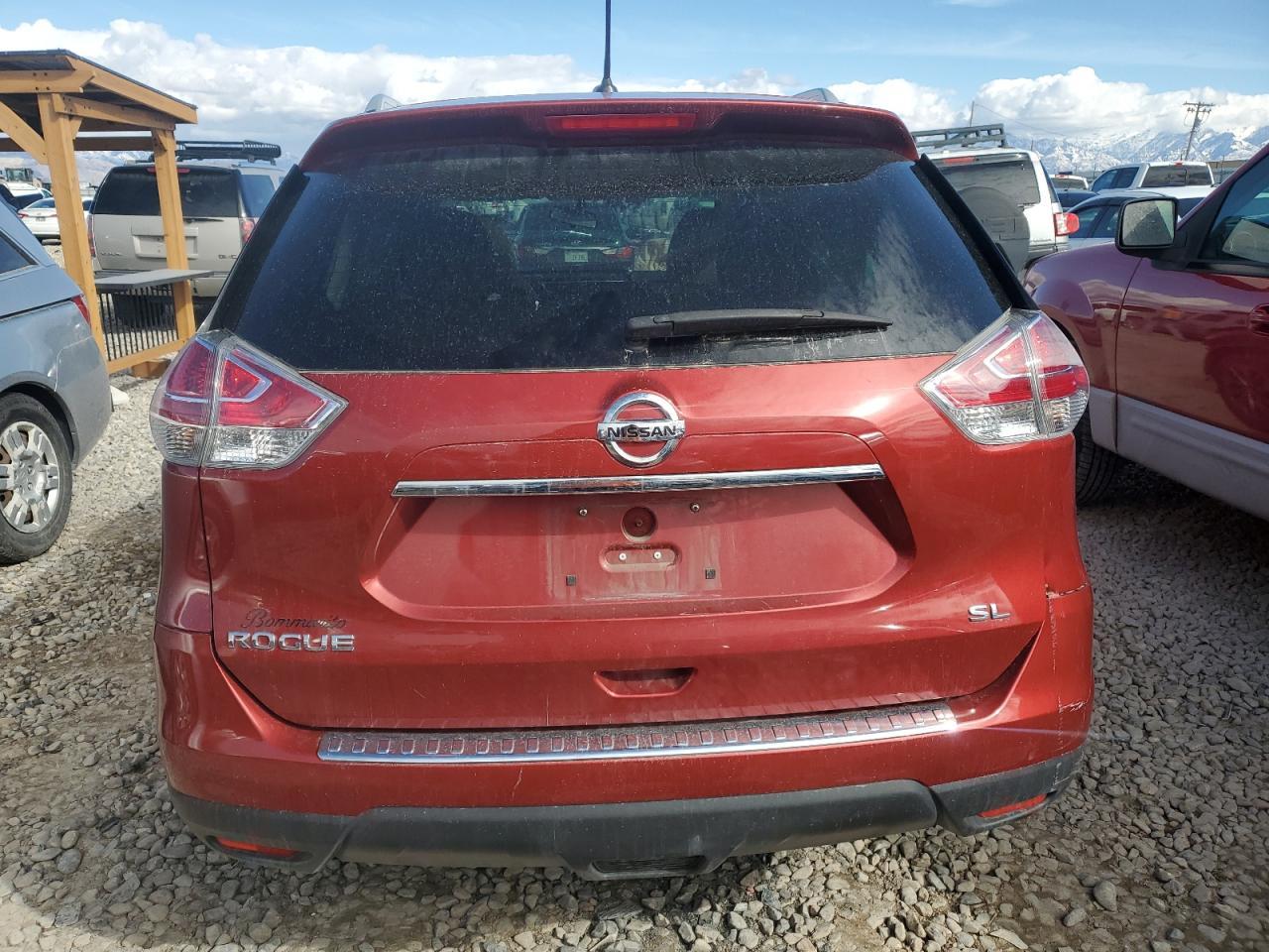 2015 NISSAN ROGUE S - Image 6