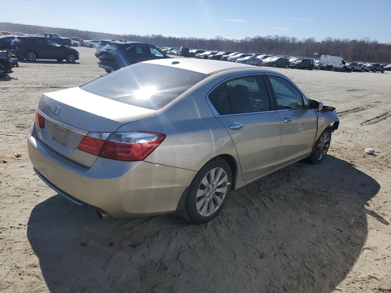 2015 HONDA ACCORD EXL - Image 3