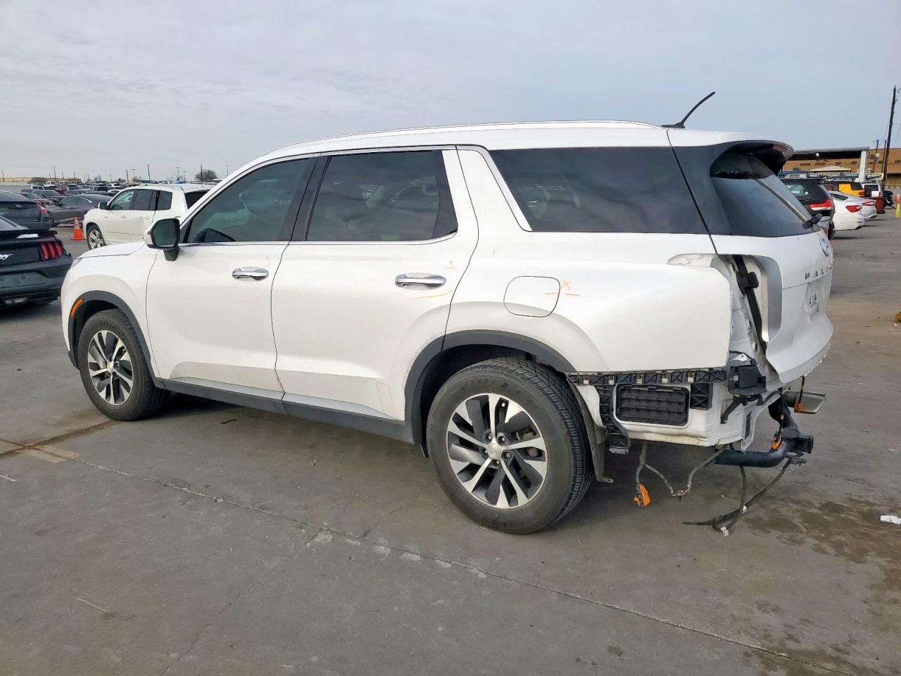 2020 HYUNDAI PALISADE S - Image 2