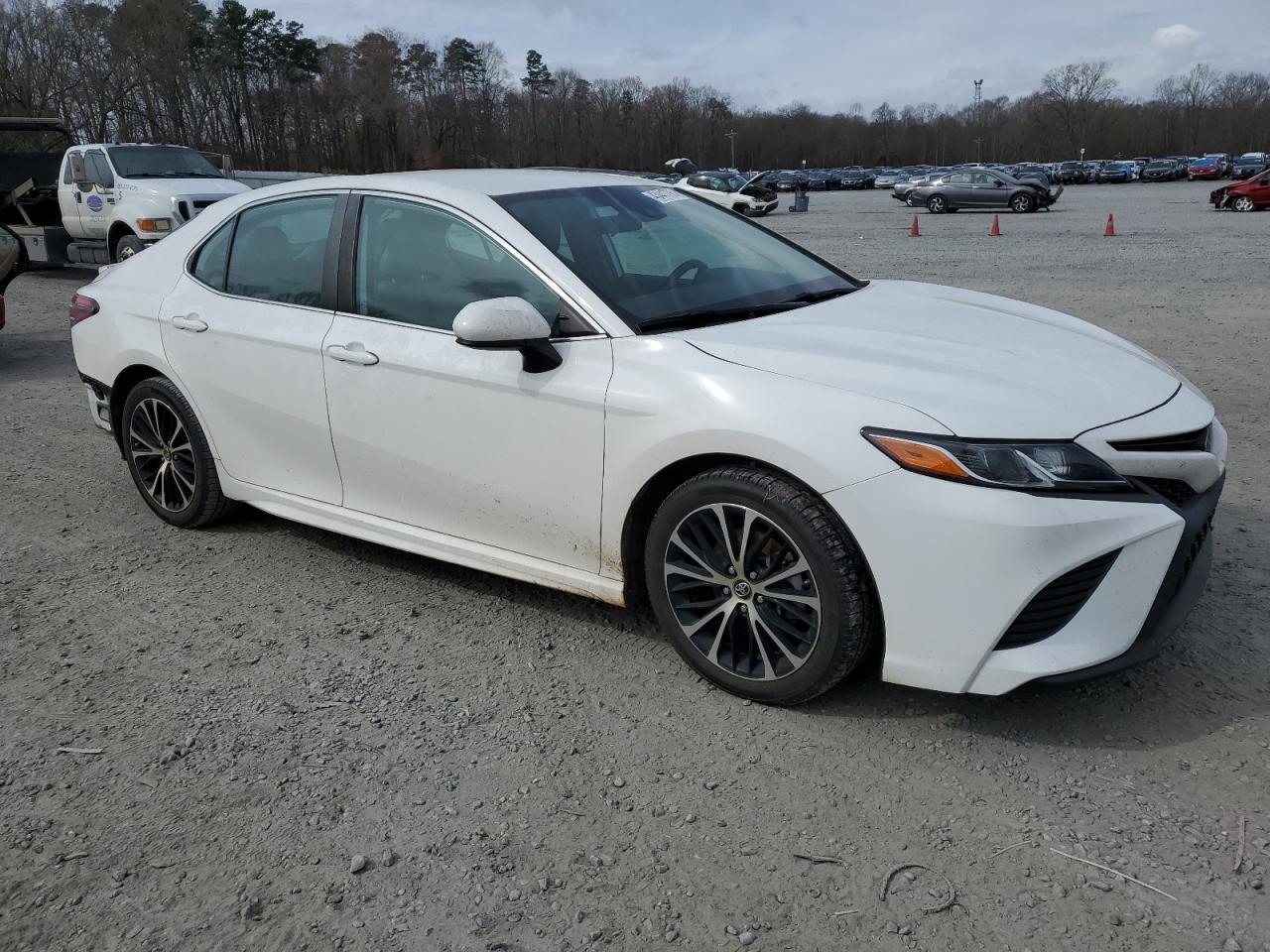 2019 TOYOTA CAMRY L - Image 4