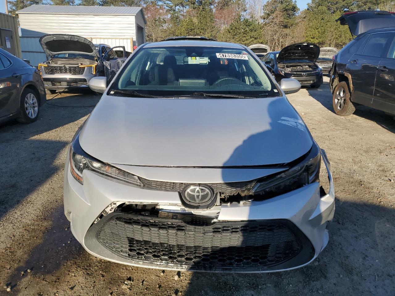 2021 TOYOTA COROLLA LE - Фото 5