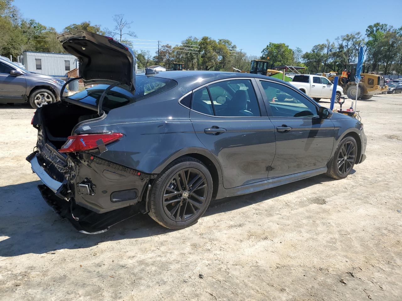 2025 TOYOTA CAMRY XSE - Image 3