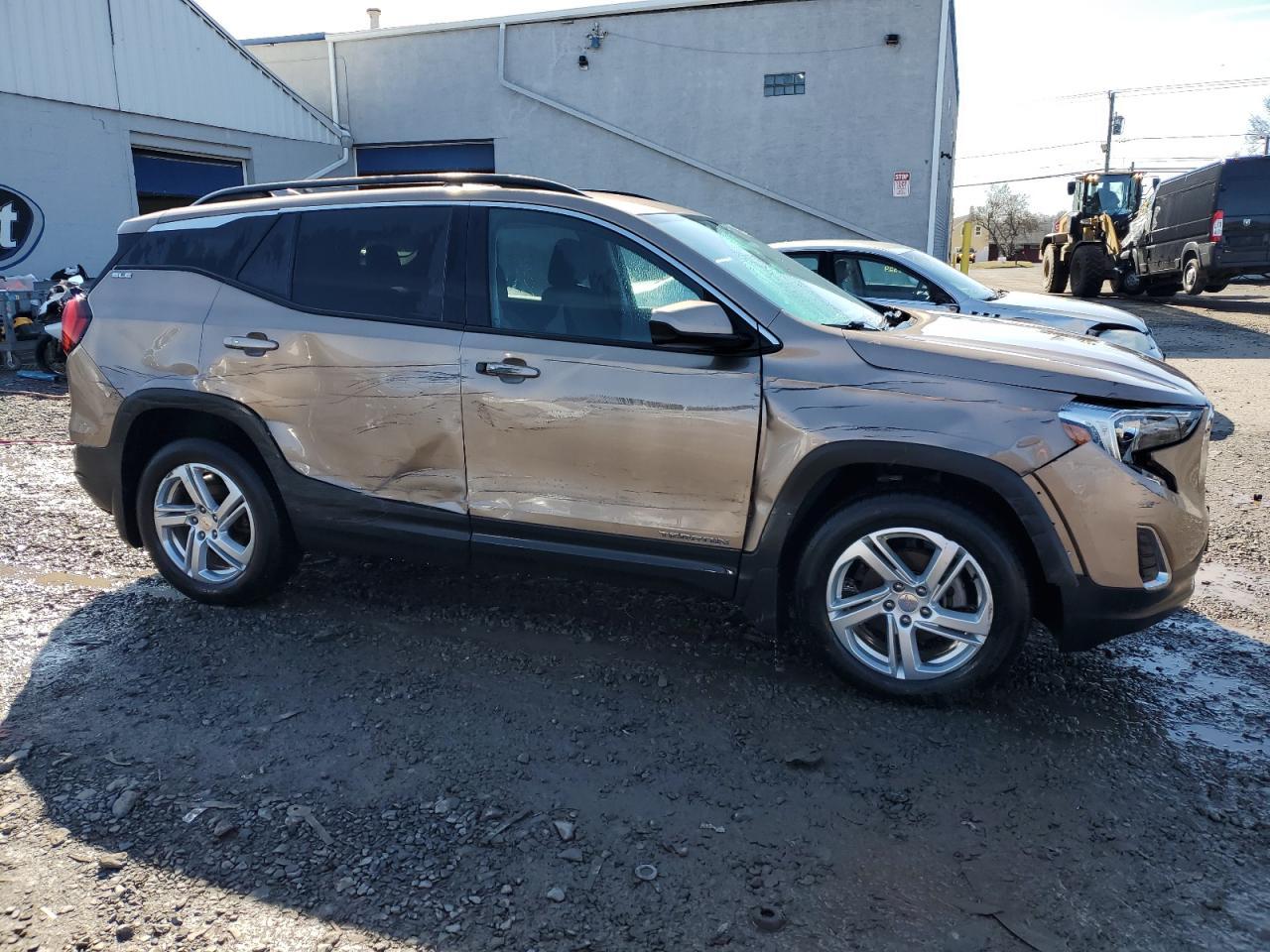 2018 GMC TERRAIN SL - Фото 4
