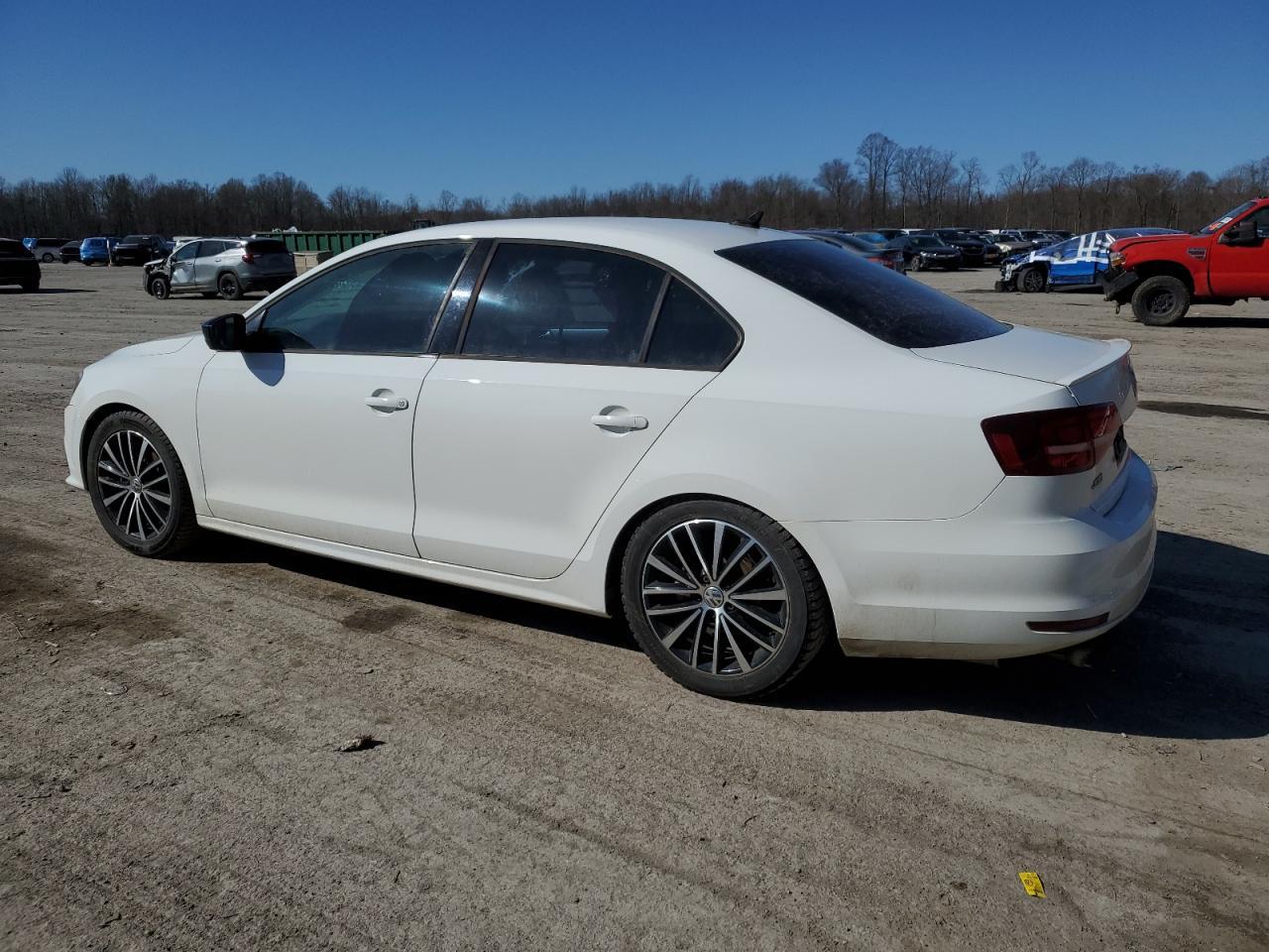 2016 VOLKSWAGEN JETTA SPOR - Image 2
