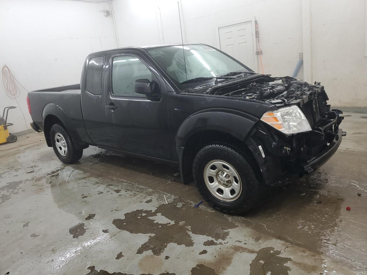 2019 NISSAN FRONTIER S - Image 4