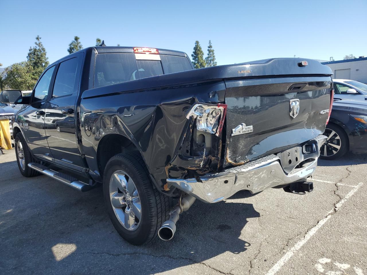 2019 RAM 1500 CLASS - Image 2