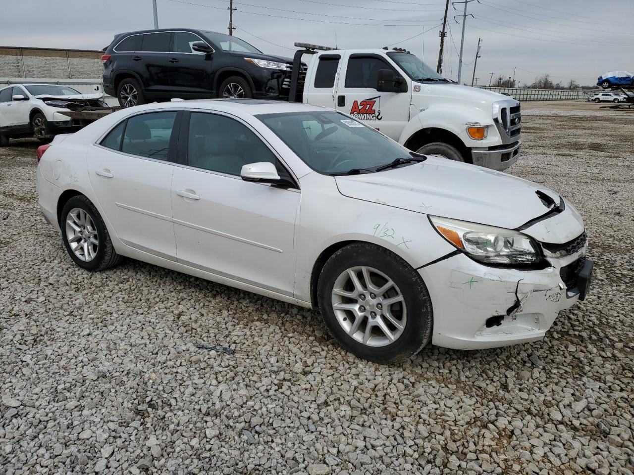 2015 CHEVROLET MALIBU 1LT - Image 4