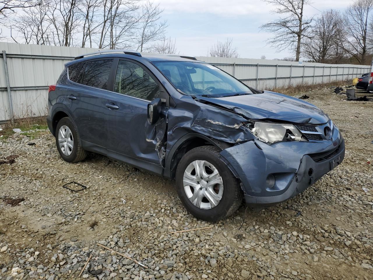 2014 TOYOTA RAV4 LE - Фото 4