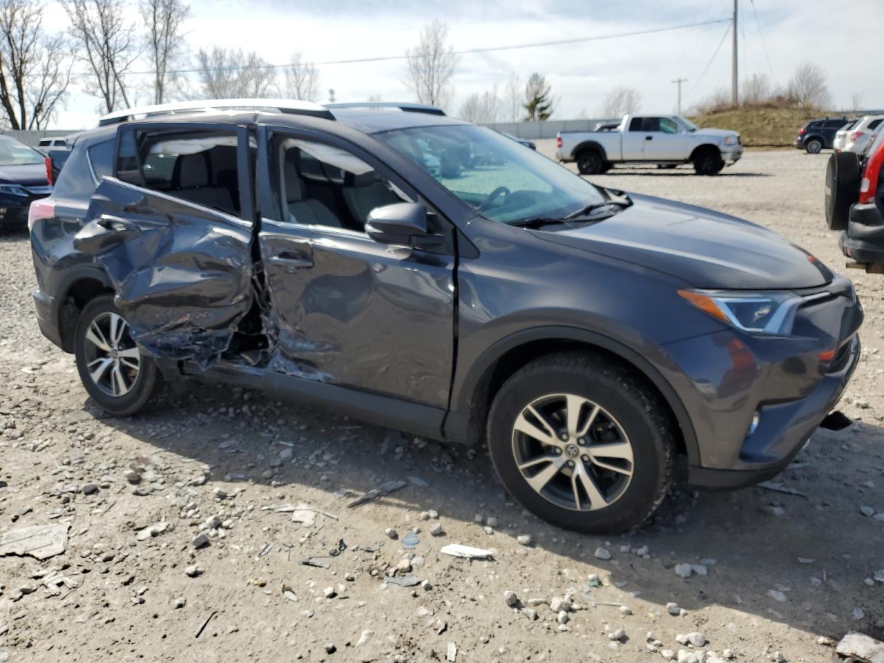 2016 TOYOTA RAV4 XLE - Фото 4