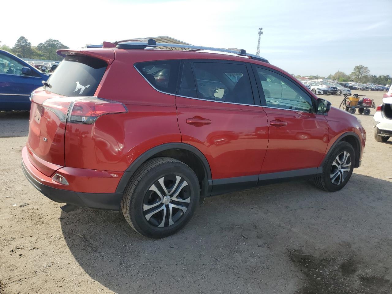 2017 TOYOTA RAV4 LE - Фото 3