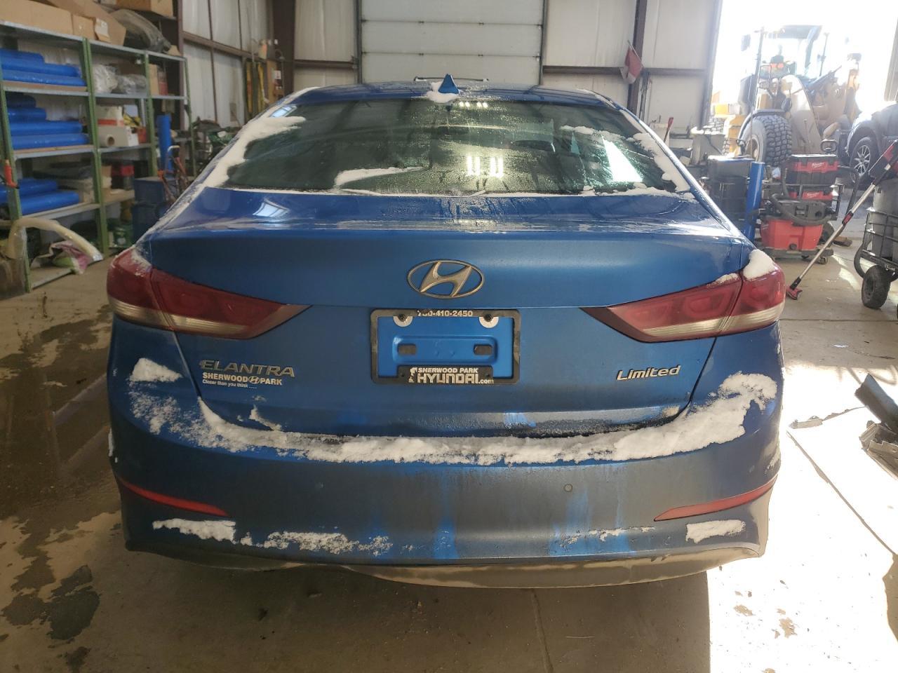 2017 HYUNDAI ELANTRA SE - Фото 6