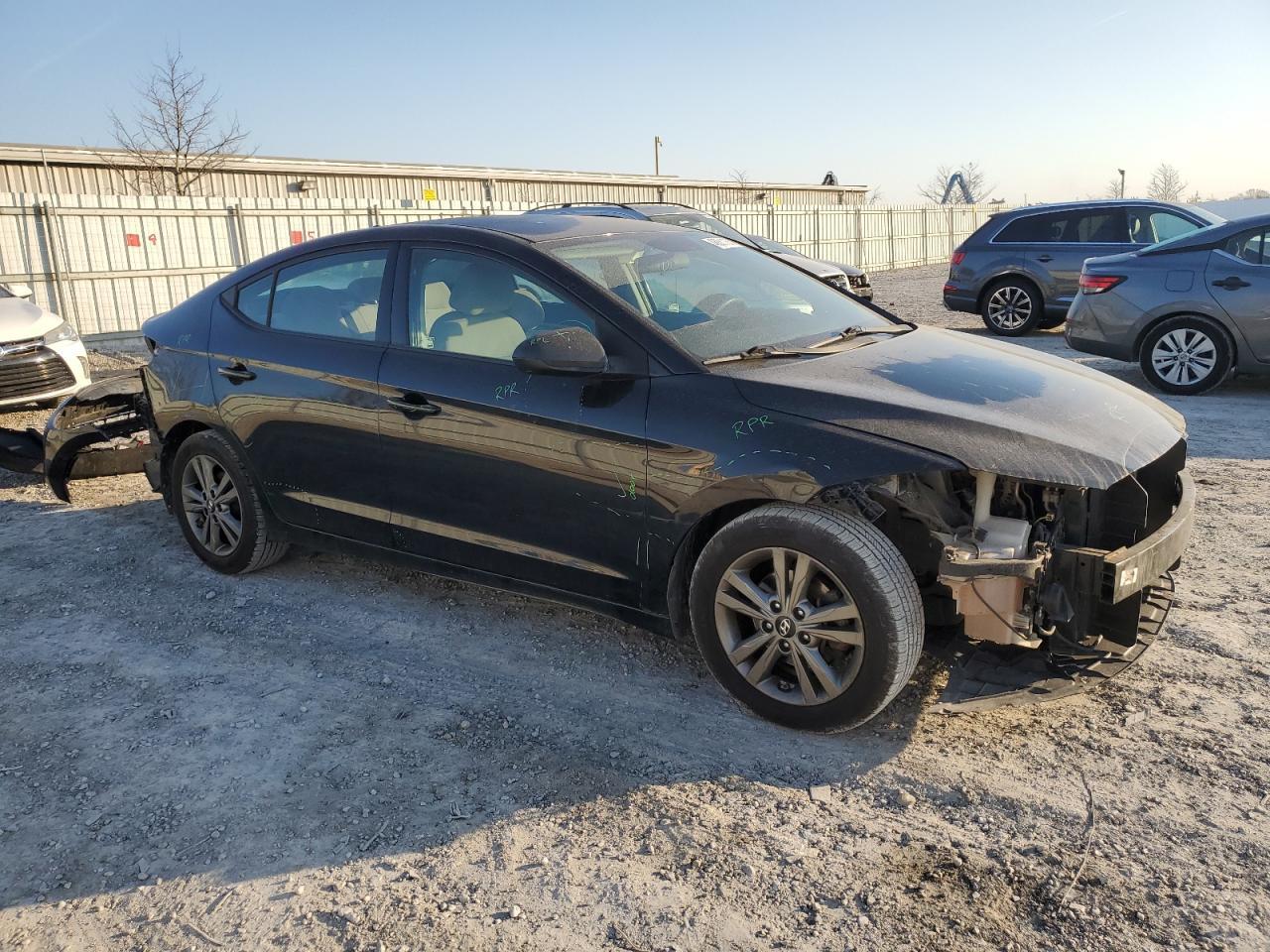 2018 HYUNDAI ELANTRA SE - Image 4