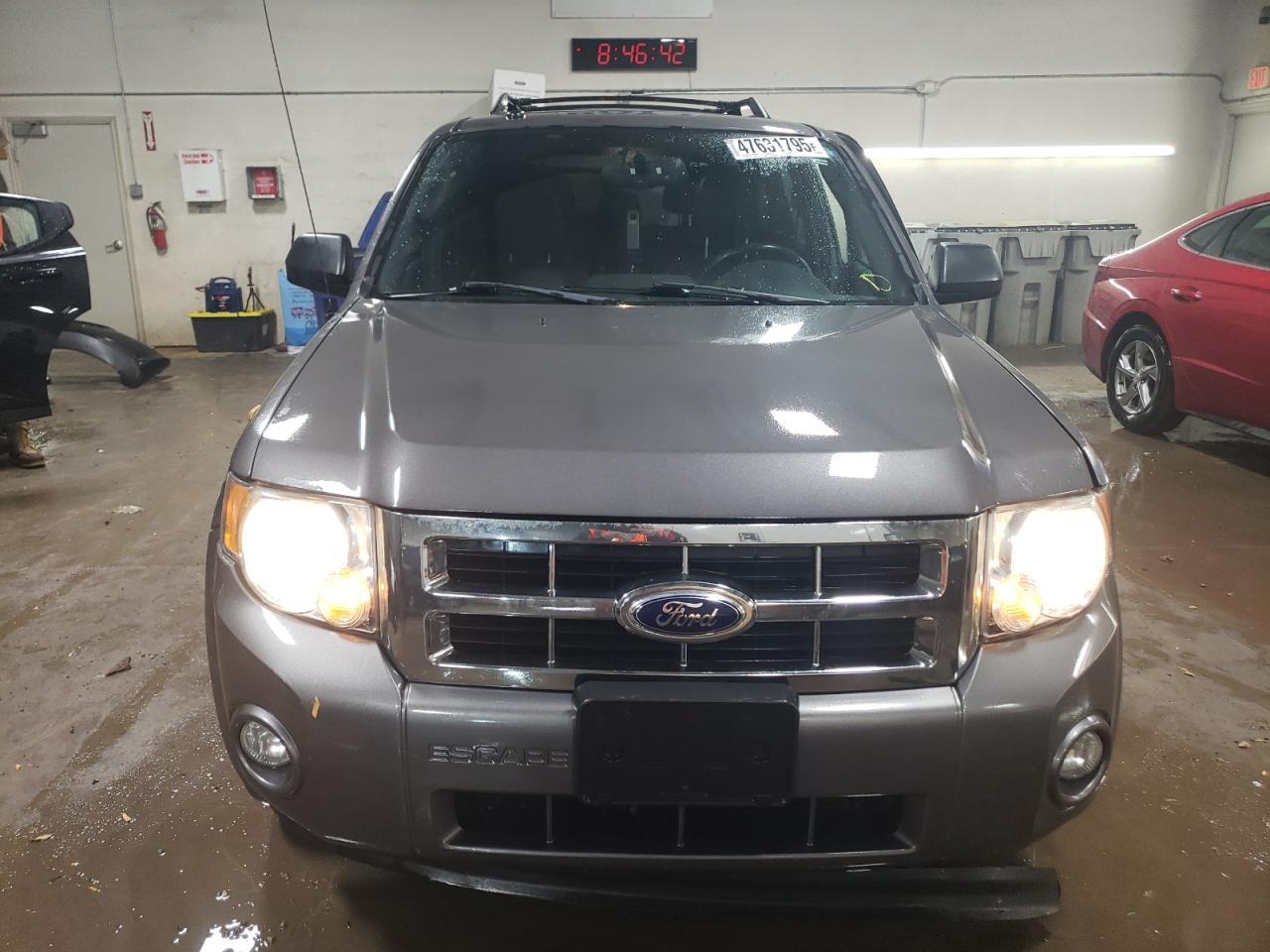 2012 FORD ESCAPE XLT - Фото 5