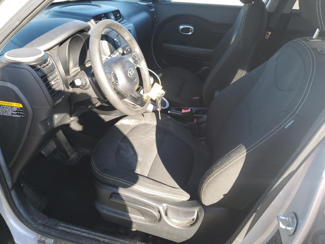 2016 KIA SOUL + - Image 7