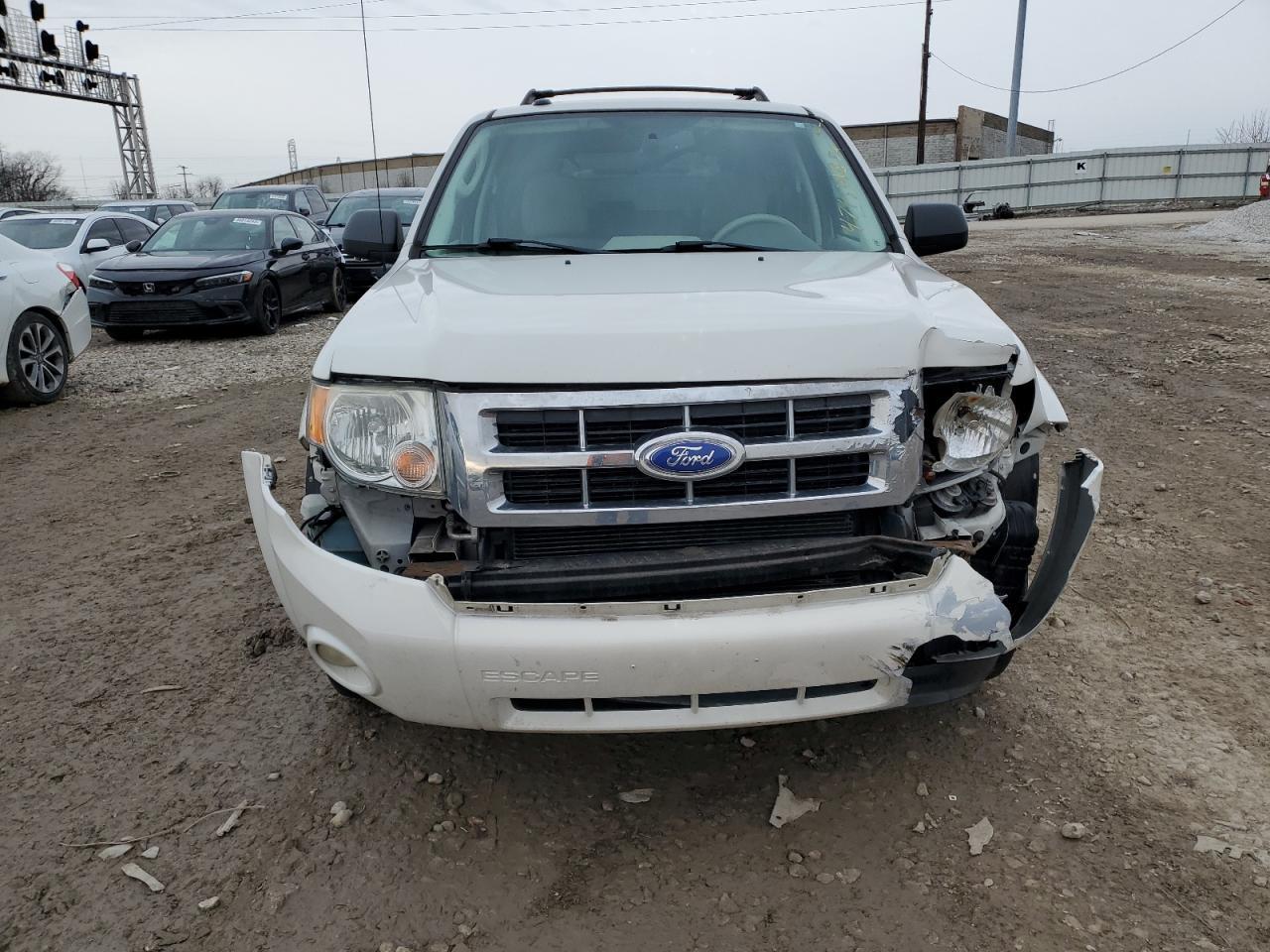 2012 FORD ESCAPE XLT - Фото 5
