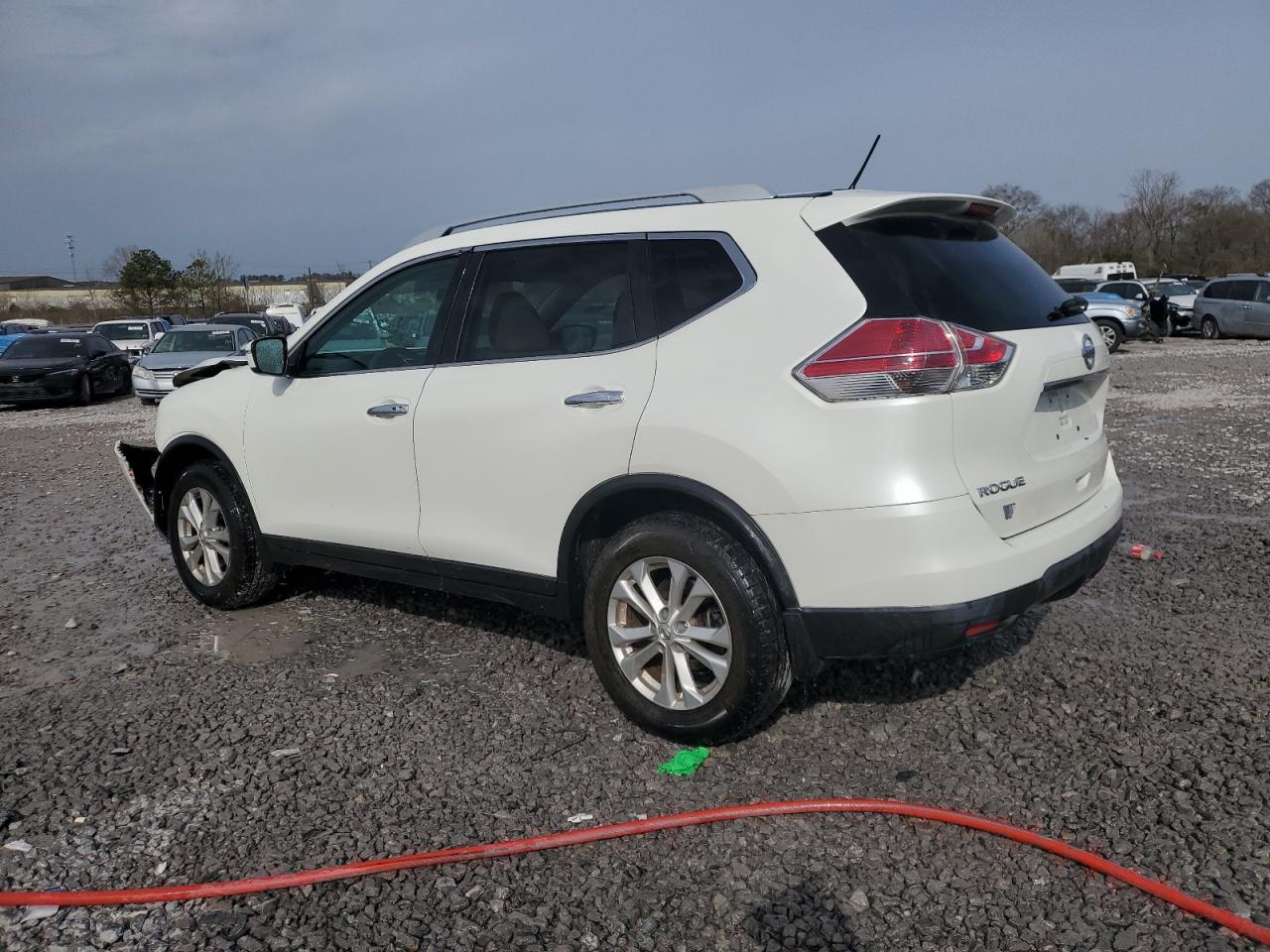 2016 NISSAN ROGUE S - Image 2
