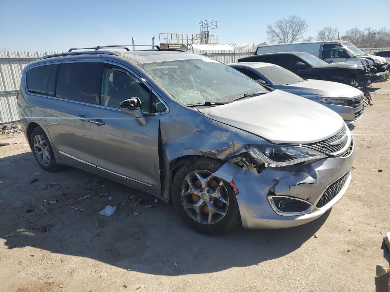 2020 CHRYSLER PACIFICA L - Фото 4