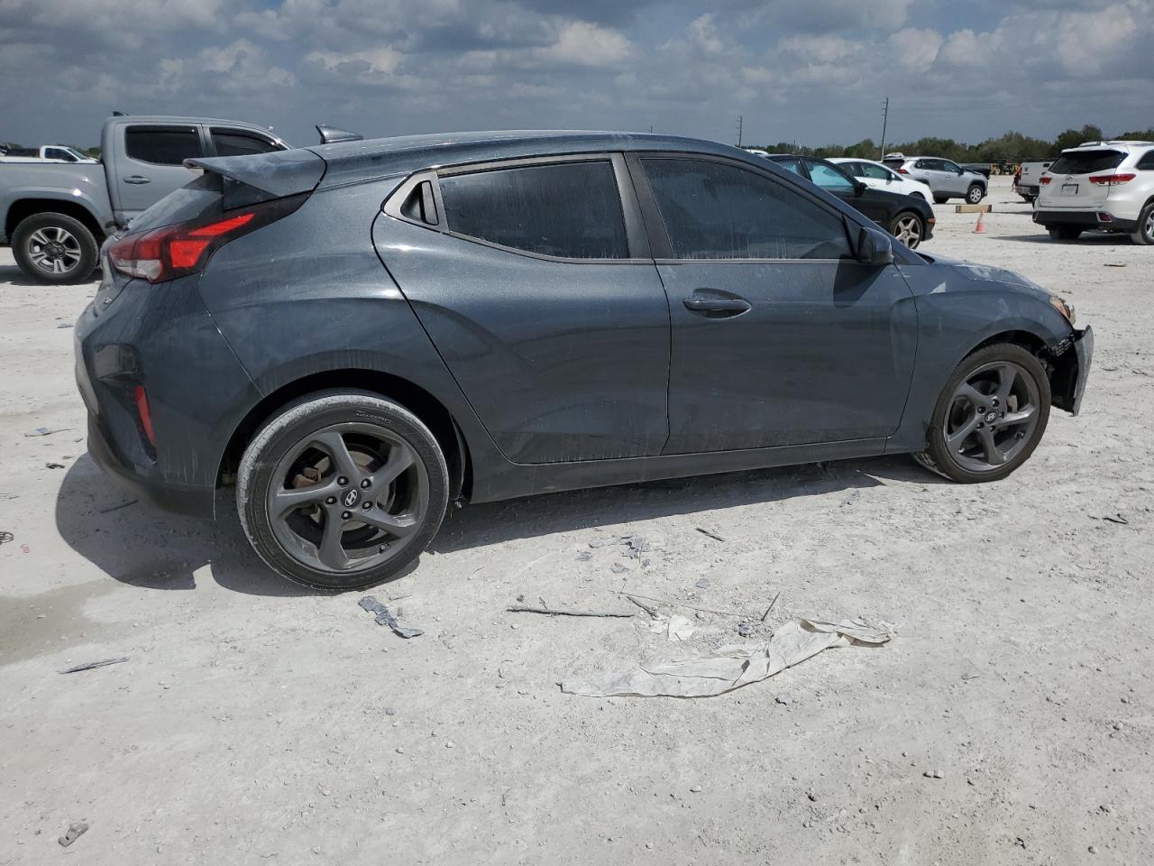 2019 HYUNDAI VELOSTER B - Фото 3