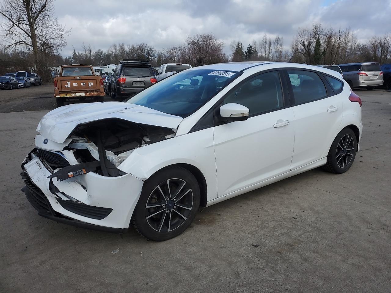 2016 FORD FOCUS SE