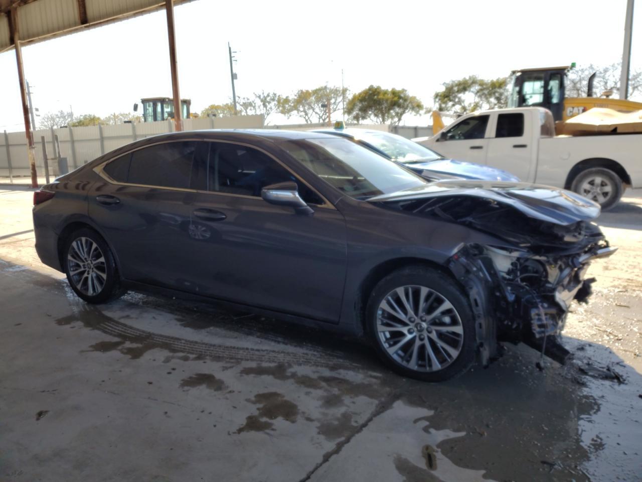 2021 LEXUS ES 350 BAS - Image 4