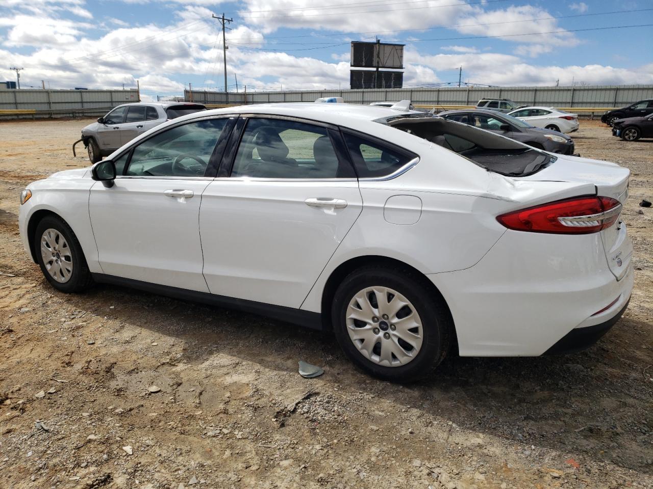 2020 FORD FUSION S - Фото 2