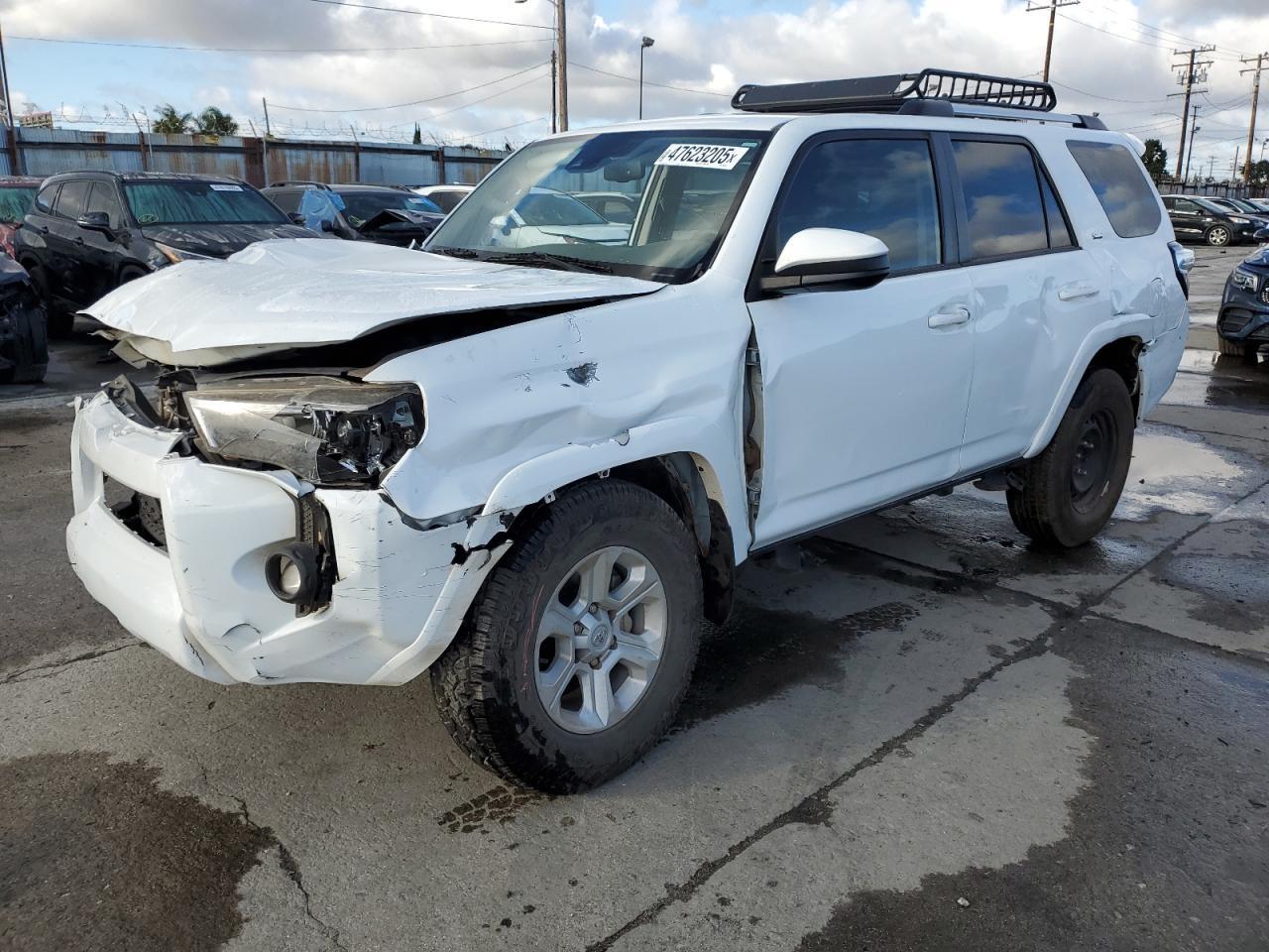 2022 TOYOTA 4RUNNER SR