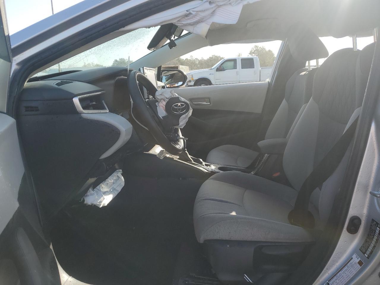 2021 TOYOTA COROLLA LE - Фото 7