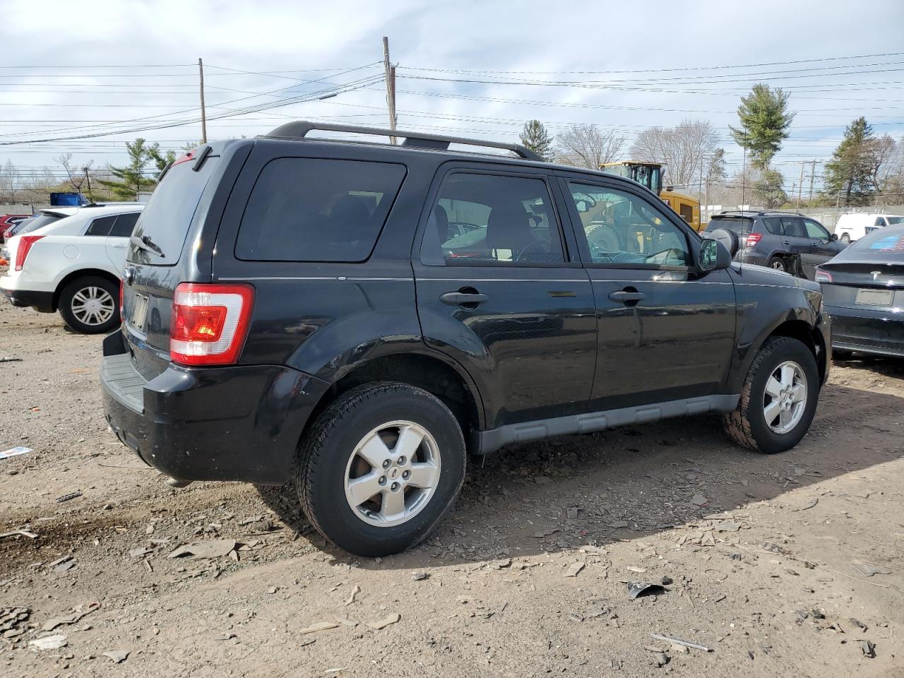 2010 FORD ESCAPE XLT - Фото 3