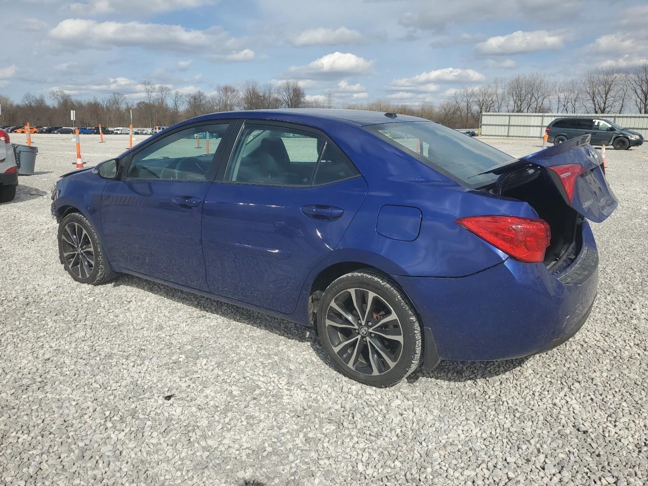 2018 TOYOTA COROLLA L - Image 2