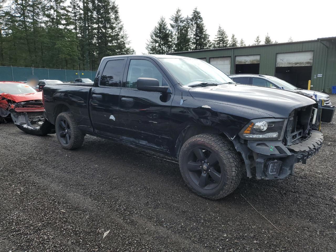 2014 RAM 1500 ST - Фото 4