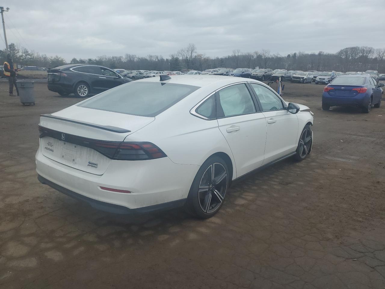 2023 HONDA ACCORD HYB - Фото 3