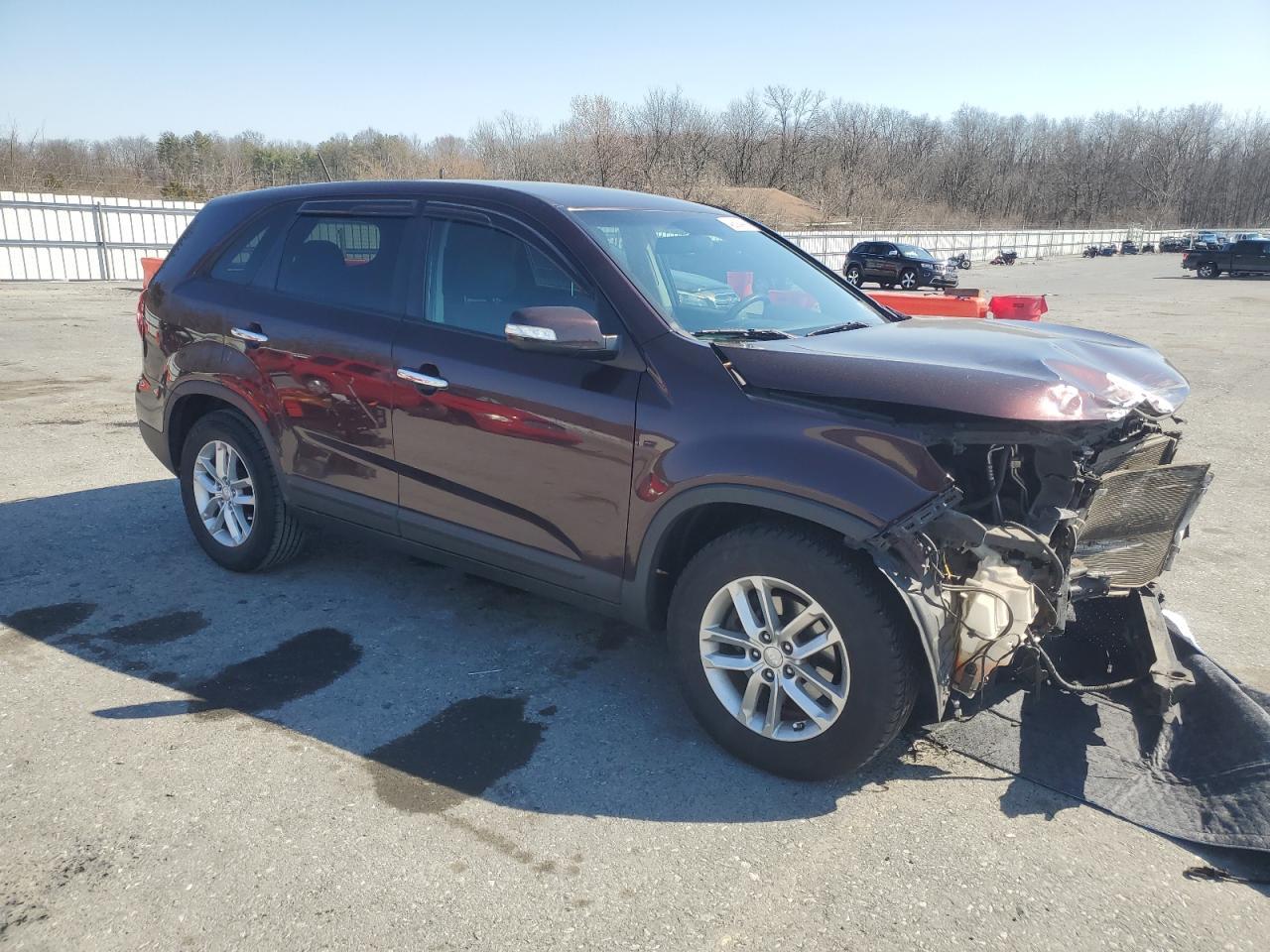 2015 KIA SORENTO LX - Image 4