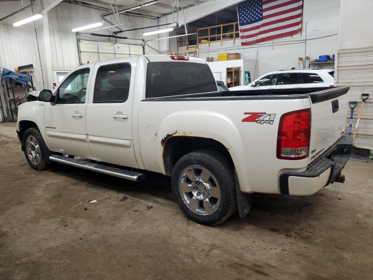 2011 GMC SIERRA K15 - Image 2