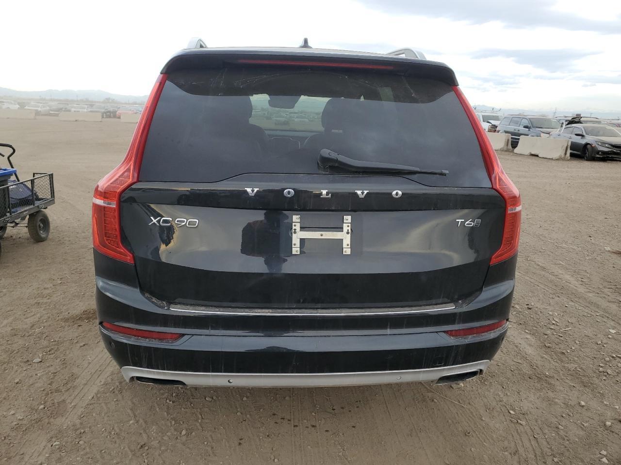2016 VOLVO XC90 T6 - Image 6