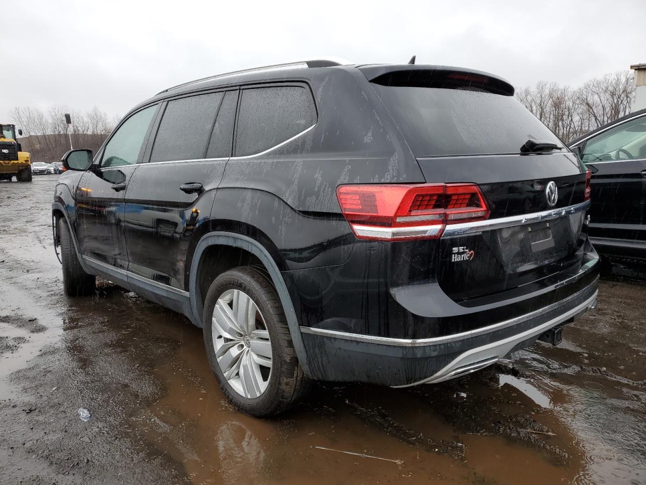 2019 VOLKSWAGEN ATLAS SE - Фото 2