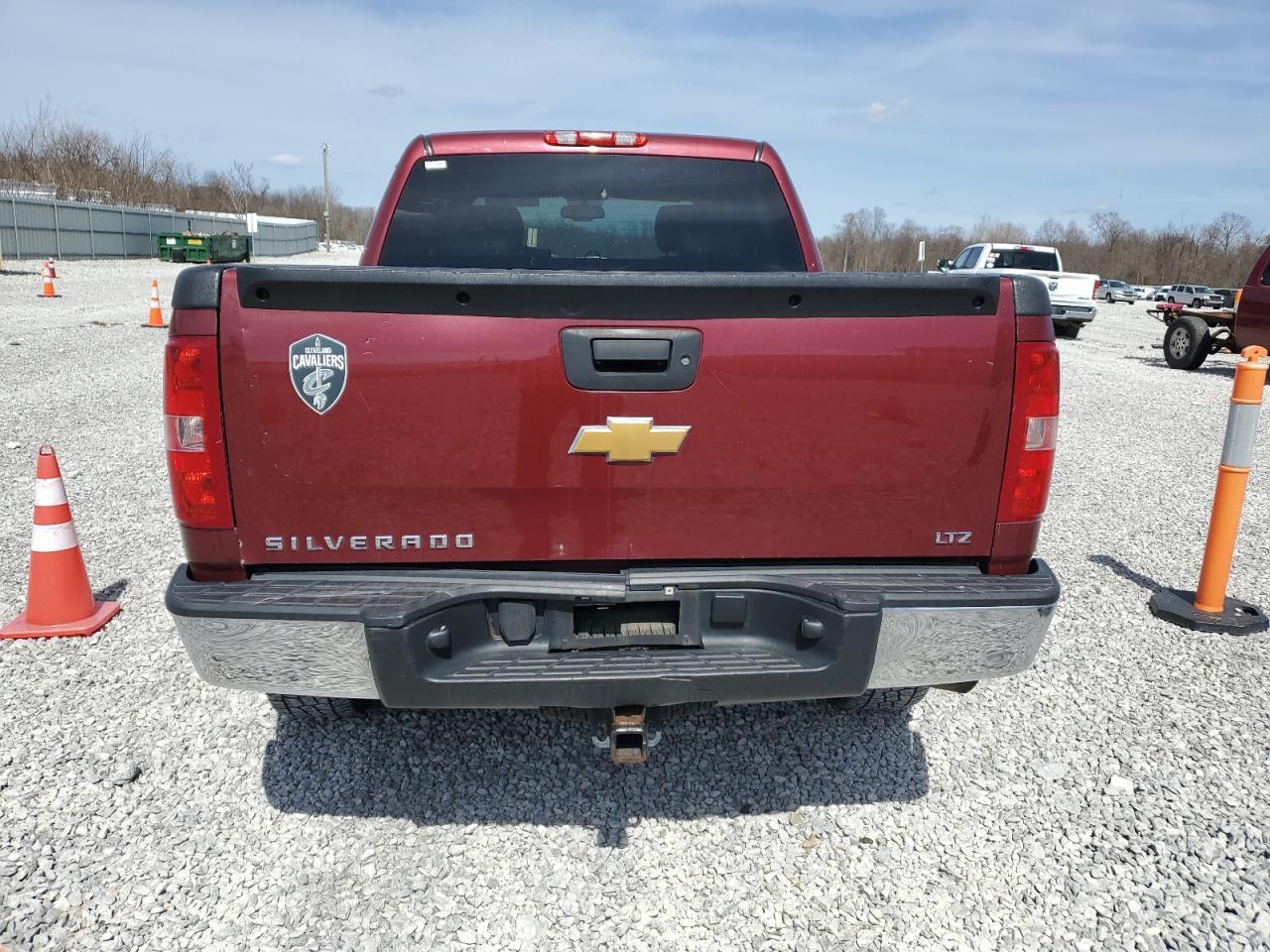 2013 CHEVROLET SILVERADO - Фото 6