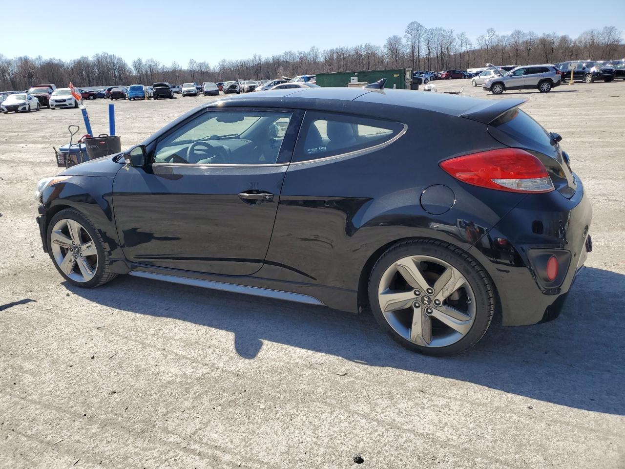 2013 HYUNDAI VELOSTER T - Image 2