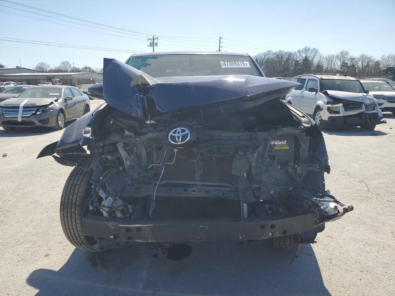 2017 TOYOTA 4RUNNER SR - Фото 5