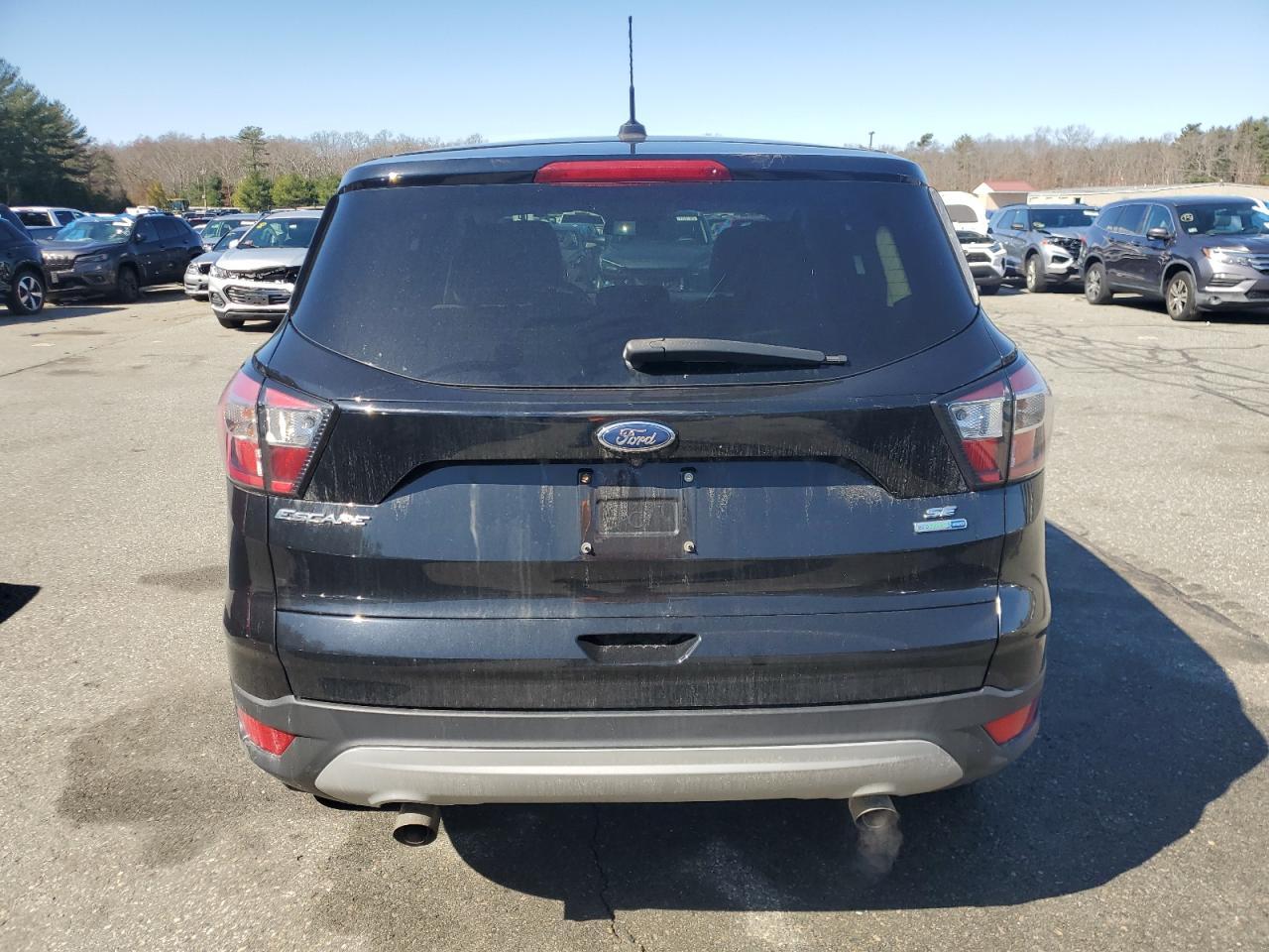 2017 FORD ESCAPE SE - Image 6
