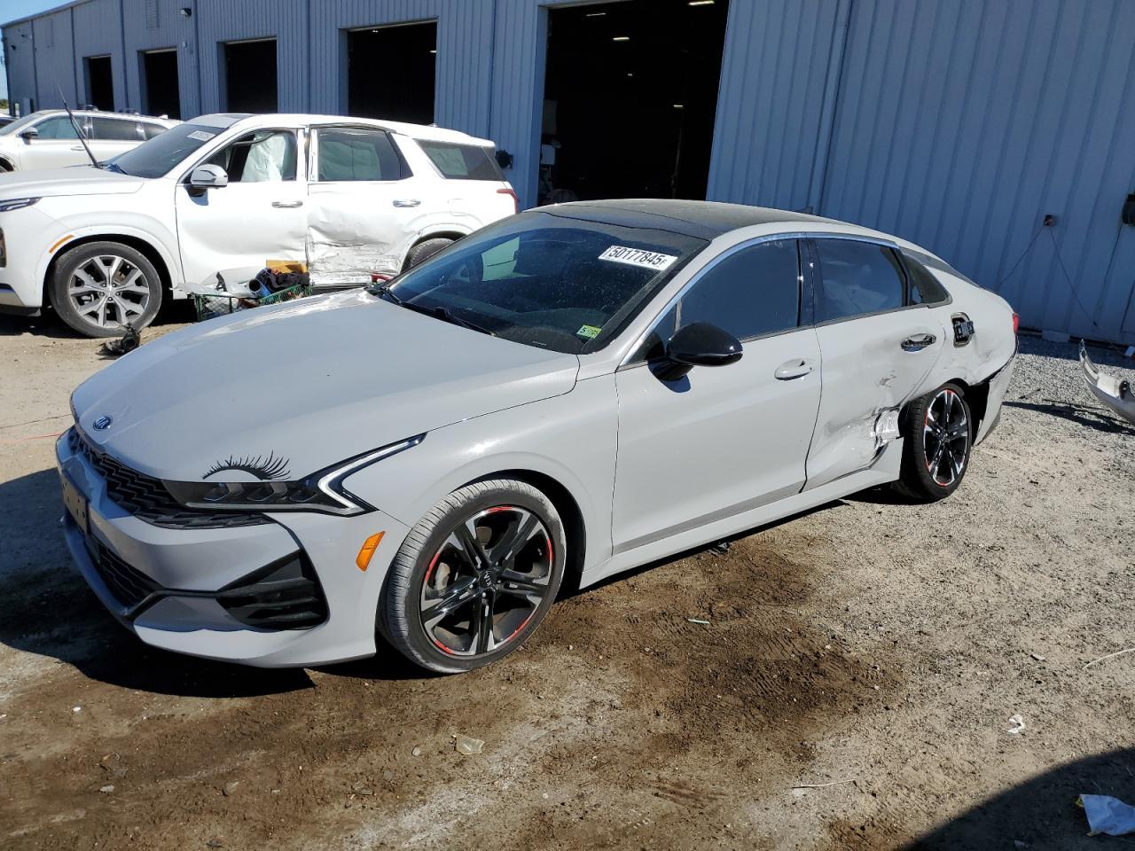 2021 KIA K5 GT LINE