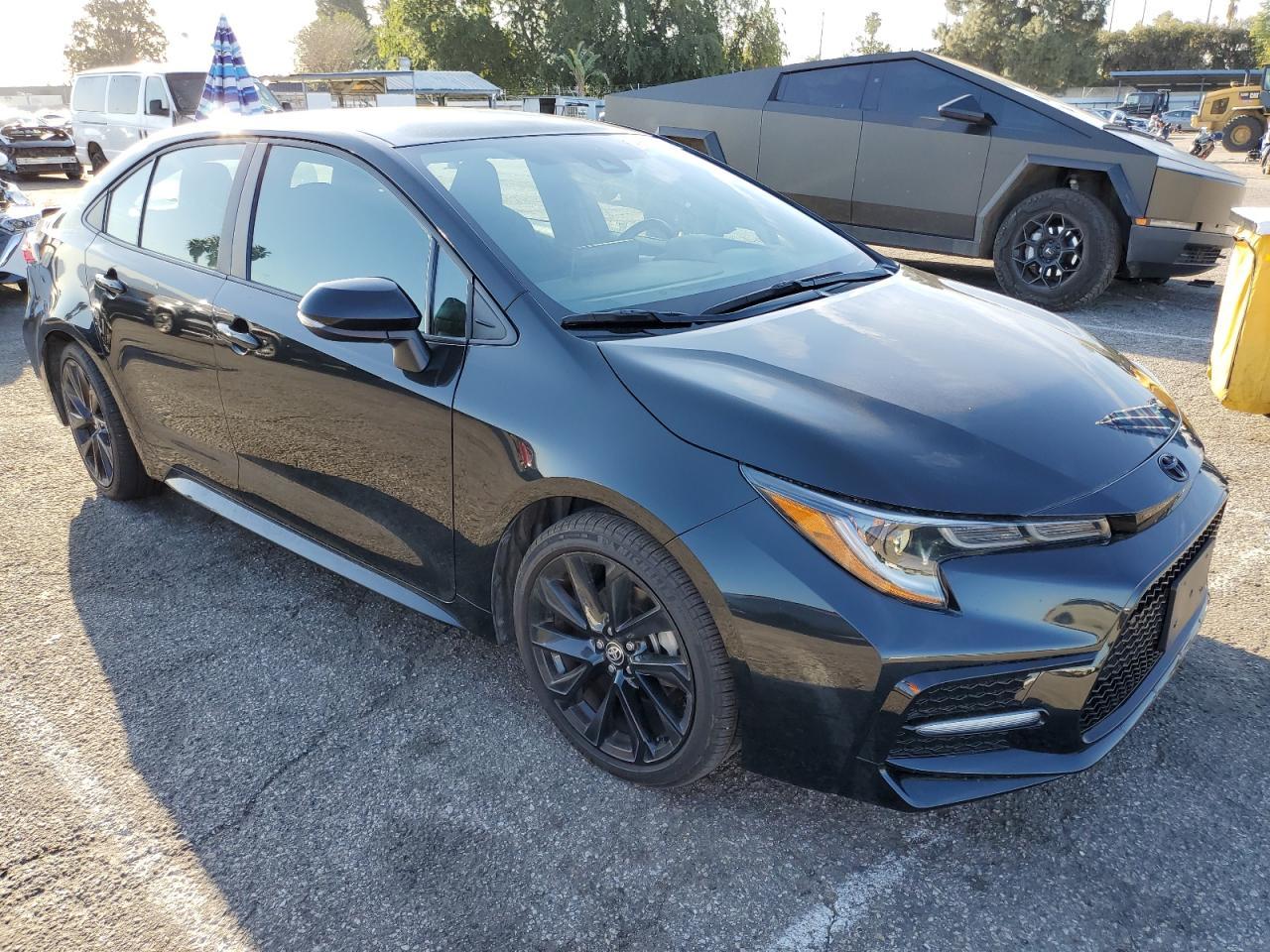 2022 TOYOTA COROLLA SE - Фото 4