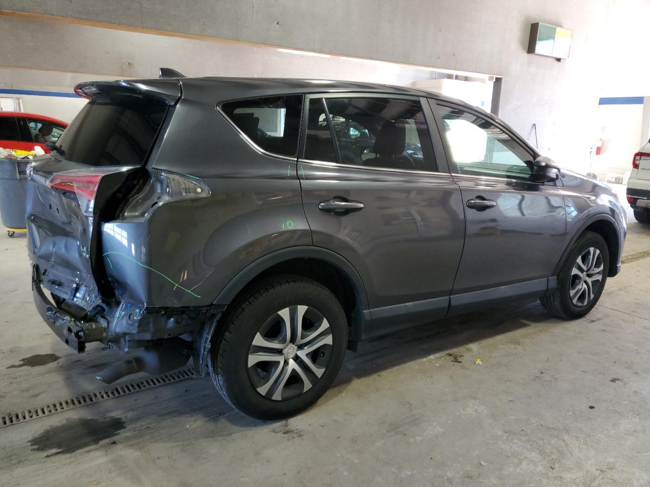2018 TOYOTA RAV4 LE - Image 3
