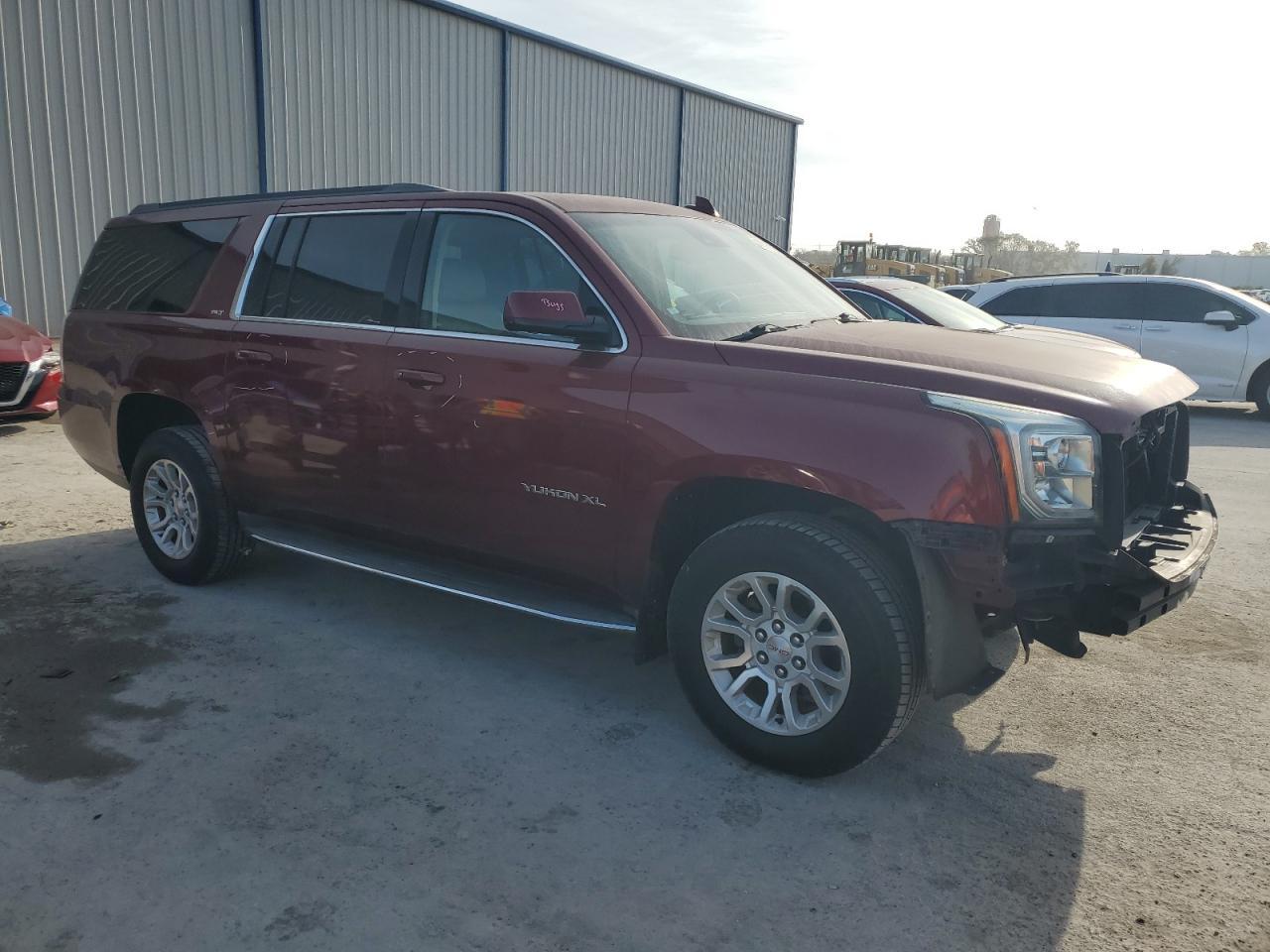 2016 GMC YUKON XL K - Фото 4