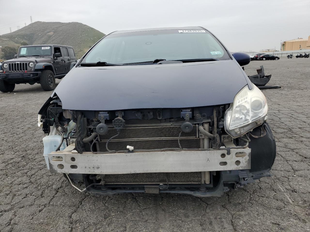 2015 TOYOTA PRIUS - Image 5